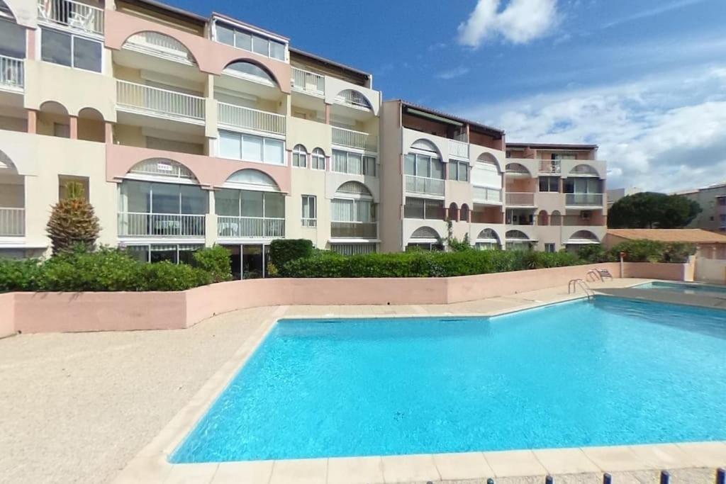 Amoureva F30, T2, Parking, Clim, Piscine Agde Εξωτερικό φωτογραφία